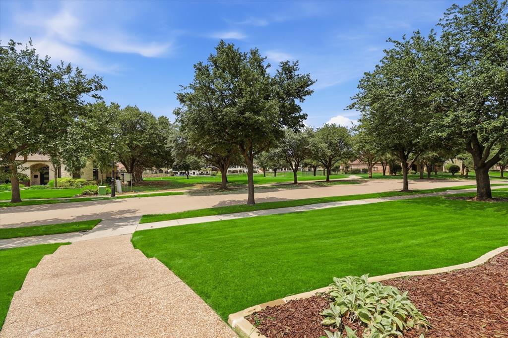 1137 King Mark Dr, Lewisville, TX 75056 photo