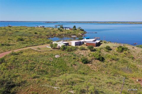 Single Family Residence in Seymour TX 300 Eagle Ridge Road.jpg