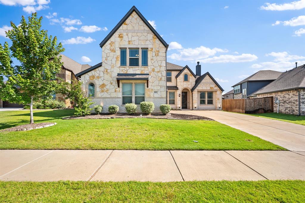 1013 Firecracker Dr, Justin, TX 76247
