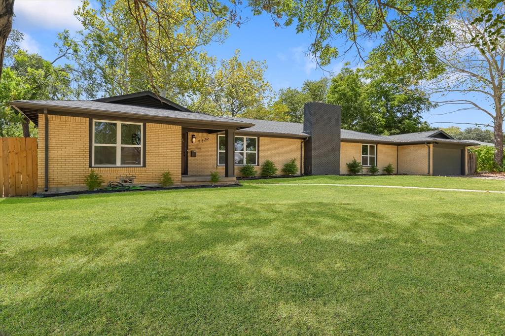 7320 Briley Dr, North Richland Hills, TX 76180