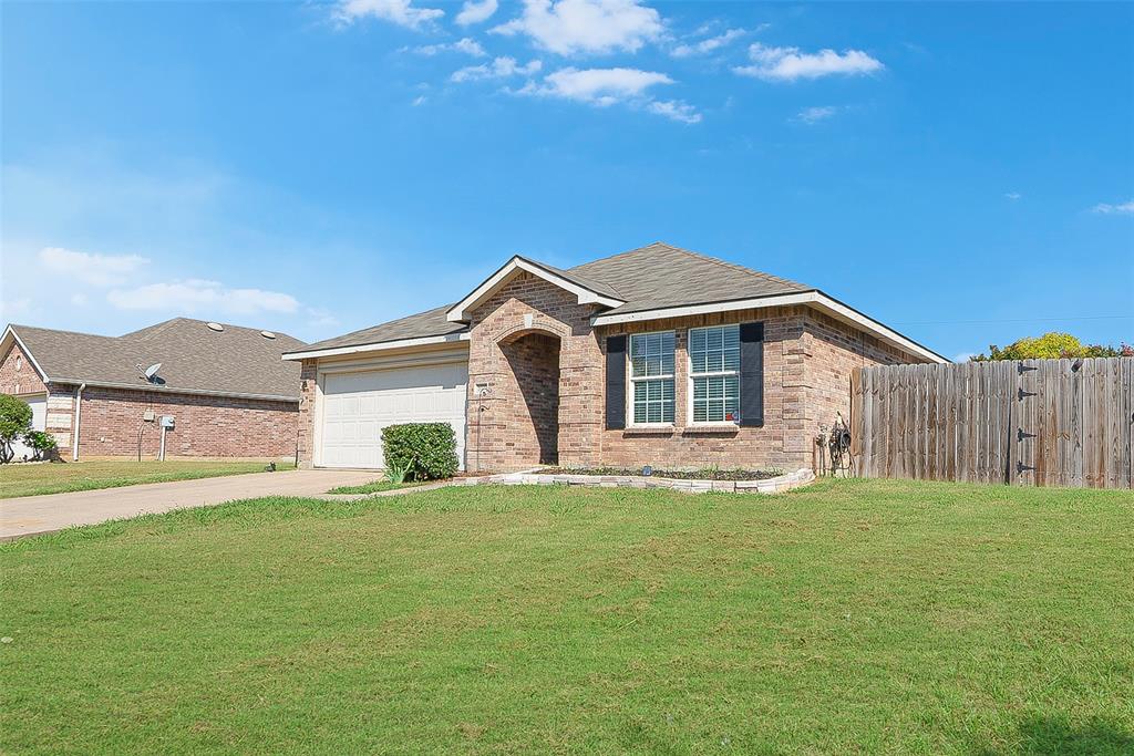 2901 Saddle Dr, Denton, TX 76210 photo