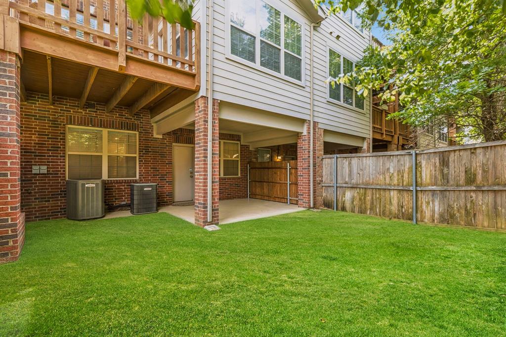 2654 Chambers Dr, Lewisville, TX 75067 photo