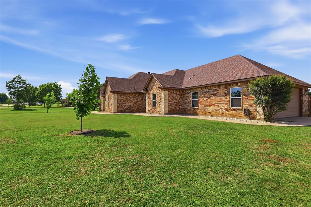 2425 Pecan Spring Rd, Cleburne, TX 76031 photo