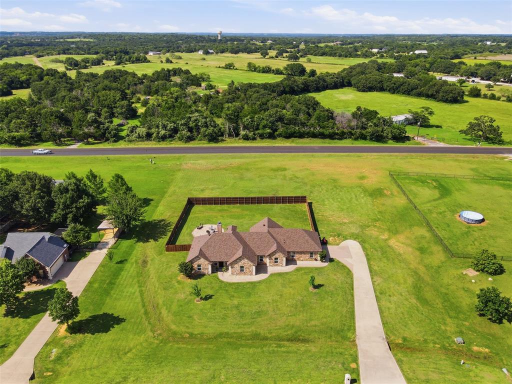 2425 Pecan Spring Rd, Cleburne, TX 76031