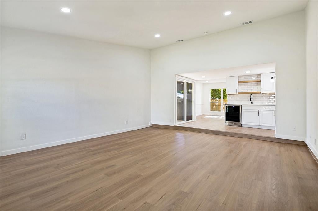 4618 Goodnight Trl, Grand Prairie, TX 75052 photo