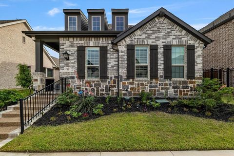 Single Family Residence in Arlington TX 1806 Clouded Wren Drive.jpg