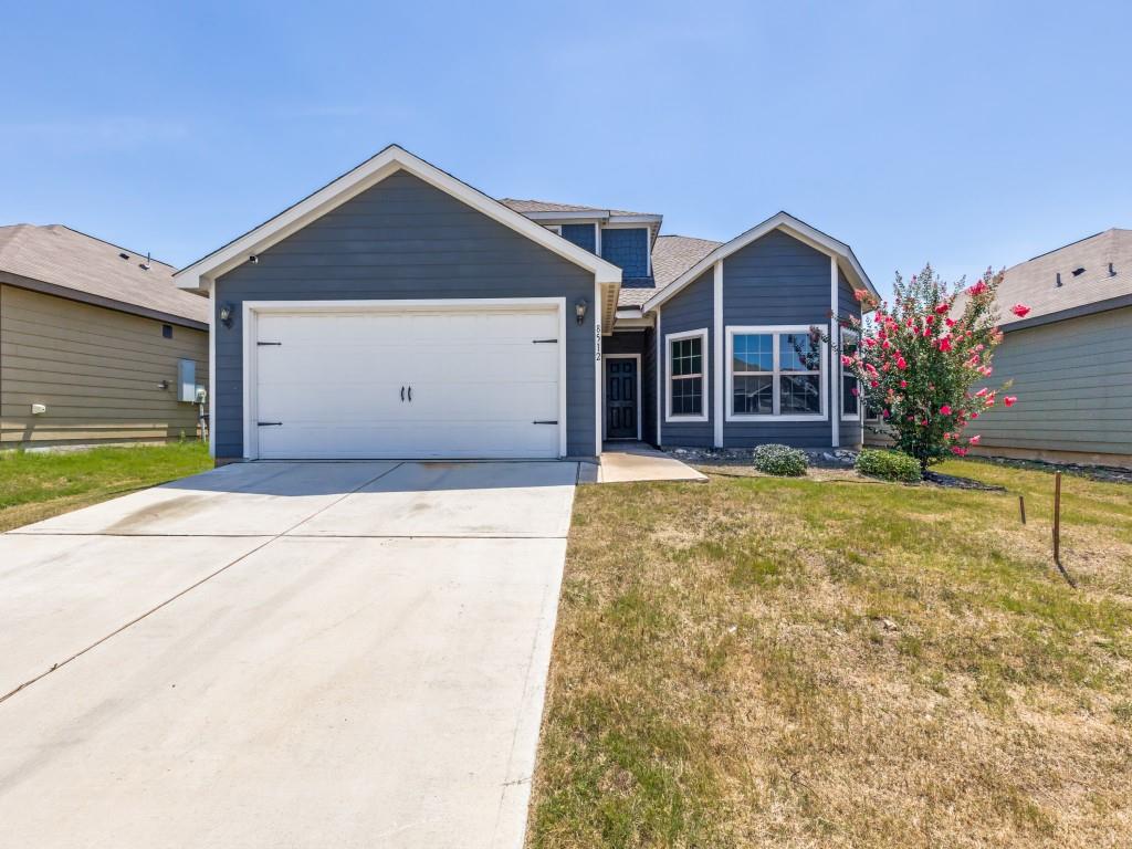 8512 Steel Dust Dr, Fort Worth, TX 76179