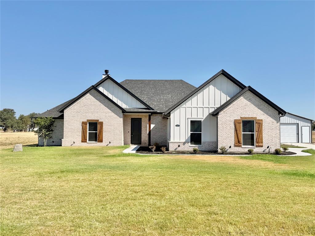 1013 Sabrina Ct, Weatherford, TX 76085