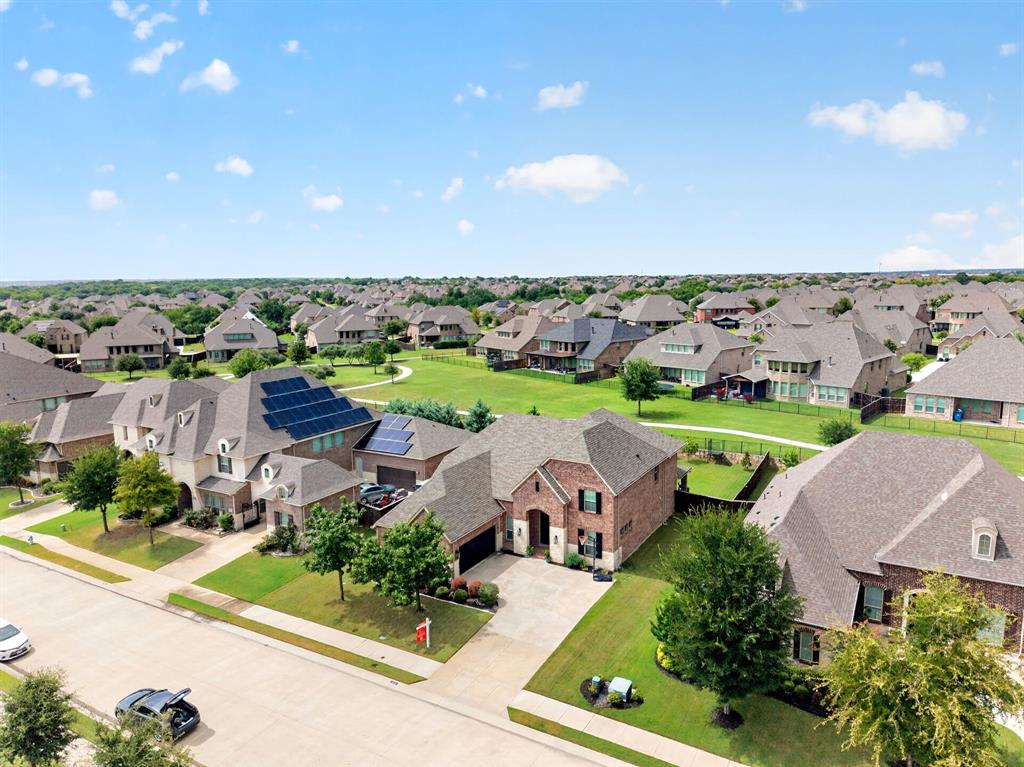 512 Emerson Dr, Rockwall, TX 75087 photo