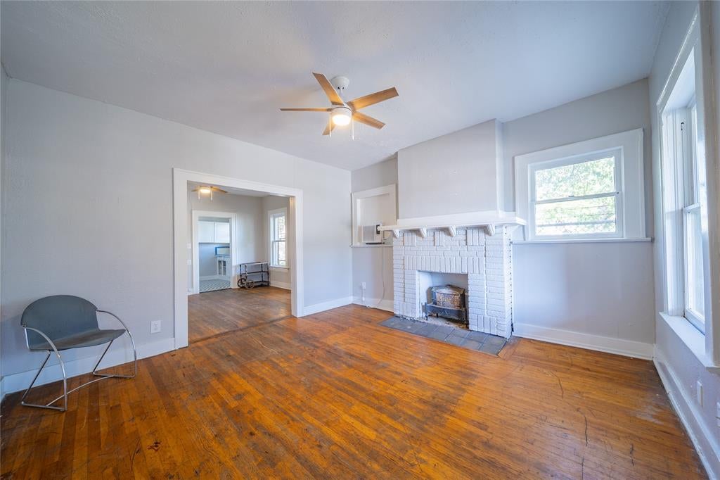 909 Sunset Ave, Dallas, TX 75208 photo