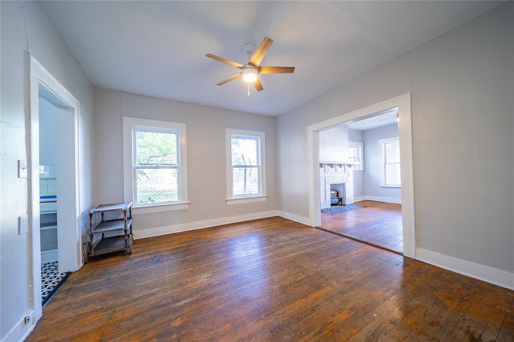 909 Sunset Ave, Dallas, TX 75208 photo