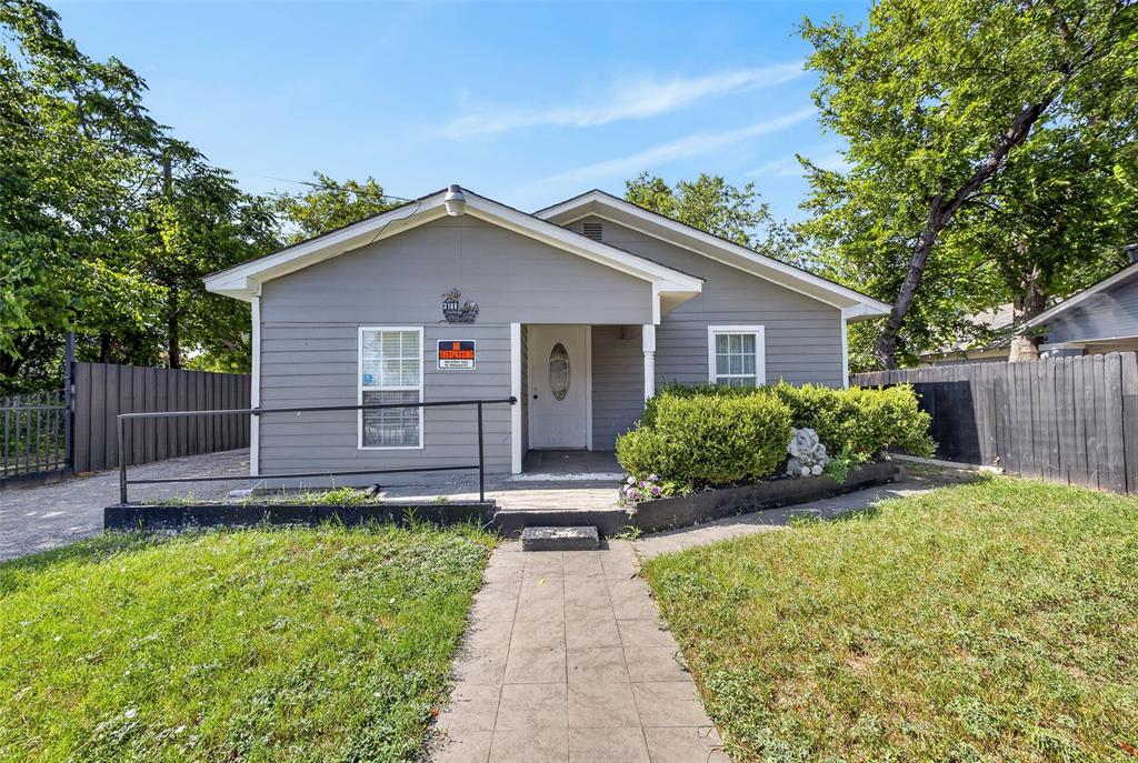 3108 Bideker Ave, Fort Worth, TX 76105