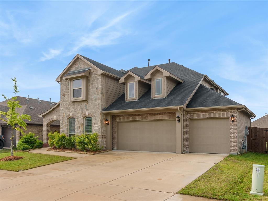 351 Bluewood Dr, Fate, TX 75087 photo