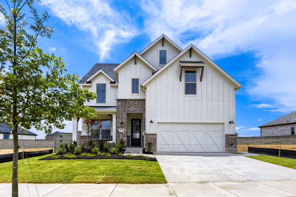 9904 Oak Glade Dr, Denton, TX 76207