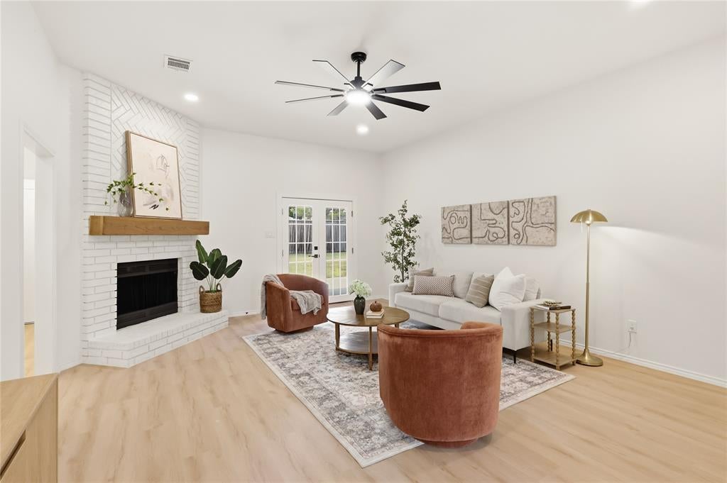 812 Fall Dr, Allen, TX 75002 photo