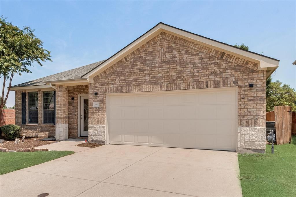 3901 Pitchstone Dr, Mckinney, TX 75070 photo