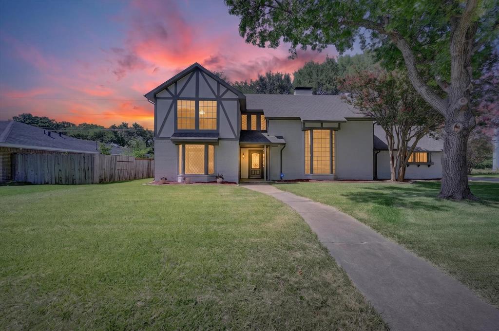 344 Woodbrook Dr, Desoto, TX 75115