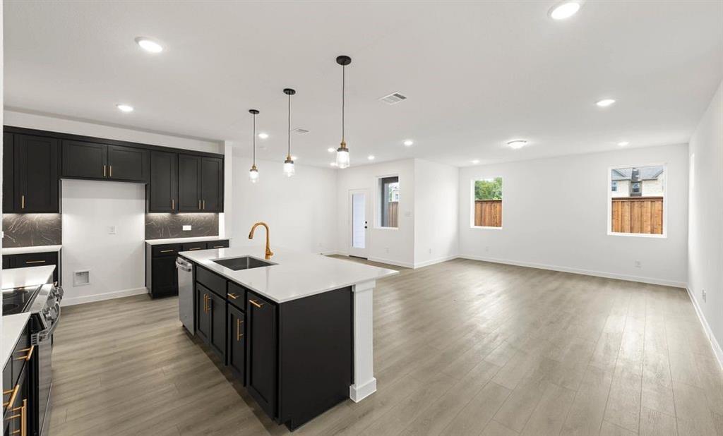 2521 Lost Maples Ln, Dallas, TX 75228 photo