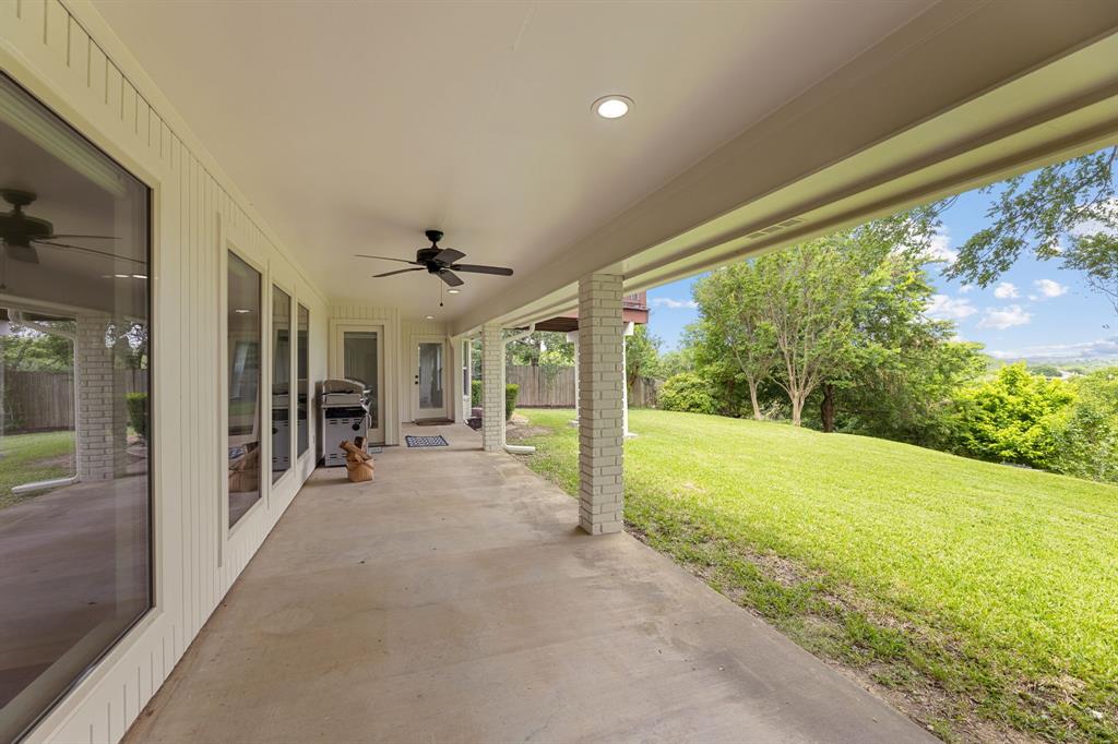 10112 Wandering Way St, Benbrook, TX 76126 photo
