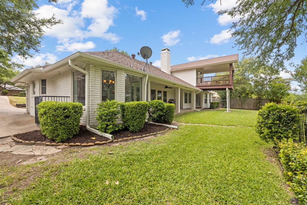10112 Wandering Way St, Benbrook, TX 76126 photo
