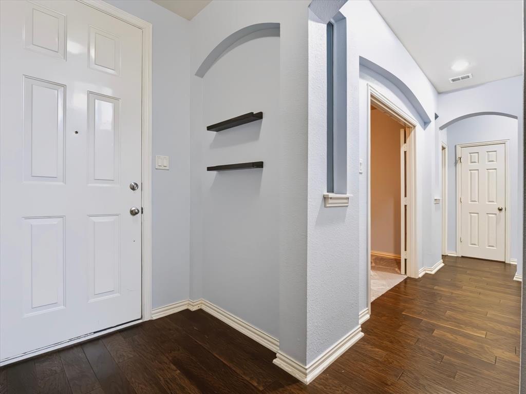 1828 Branch Trl, Carrollton, TX 75007 photo