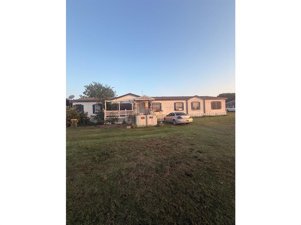 3609 Wild Horse Ln, Joshua, TX 76058