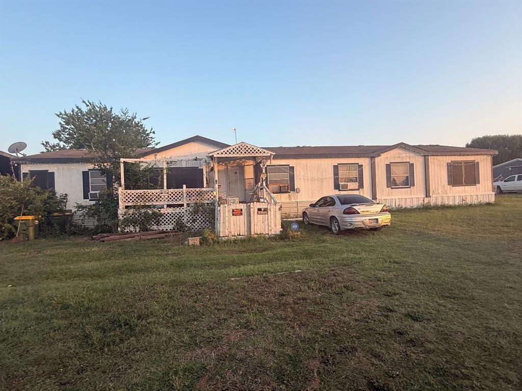 3609 Wild Horse Ln, Joshua, TX 76058 photo