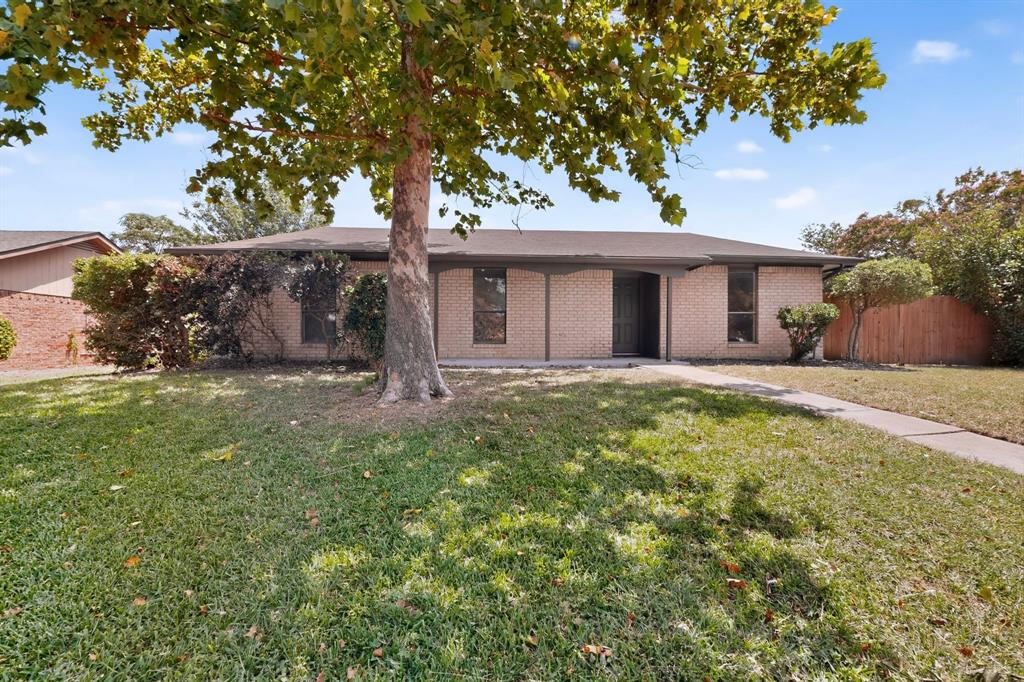 2938 Churchill Way, Garland, TX 75044 photo