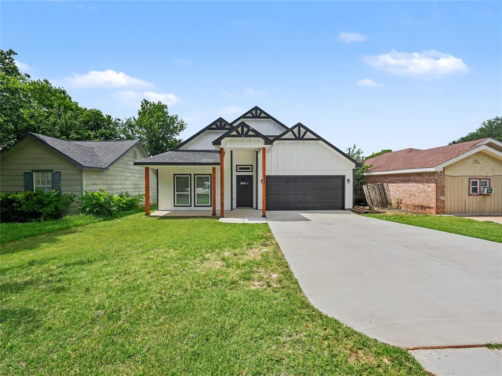 5331 Fernander Dr, Fort Worth, TX 76107