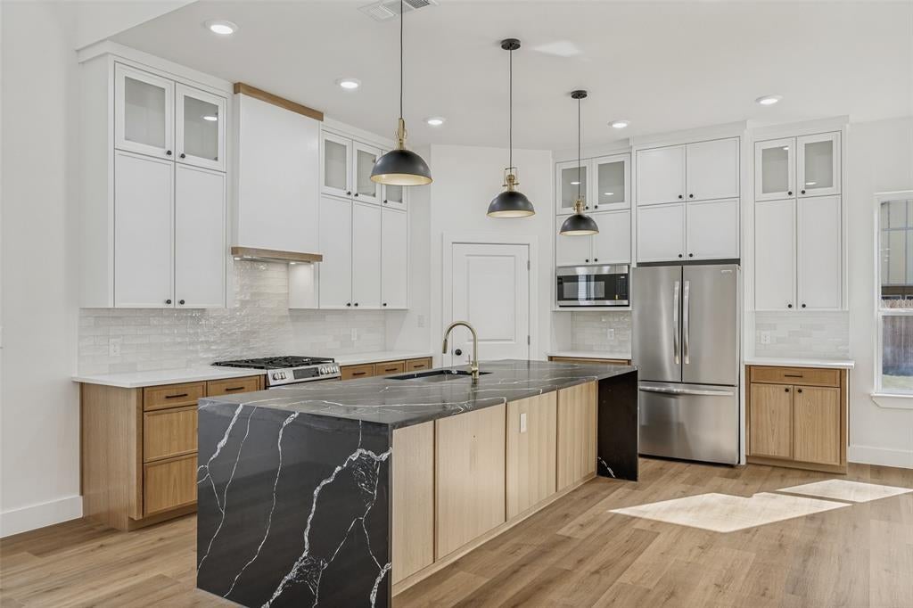 3910 Harlingen, Dallas, TX 75212 photo