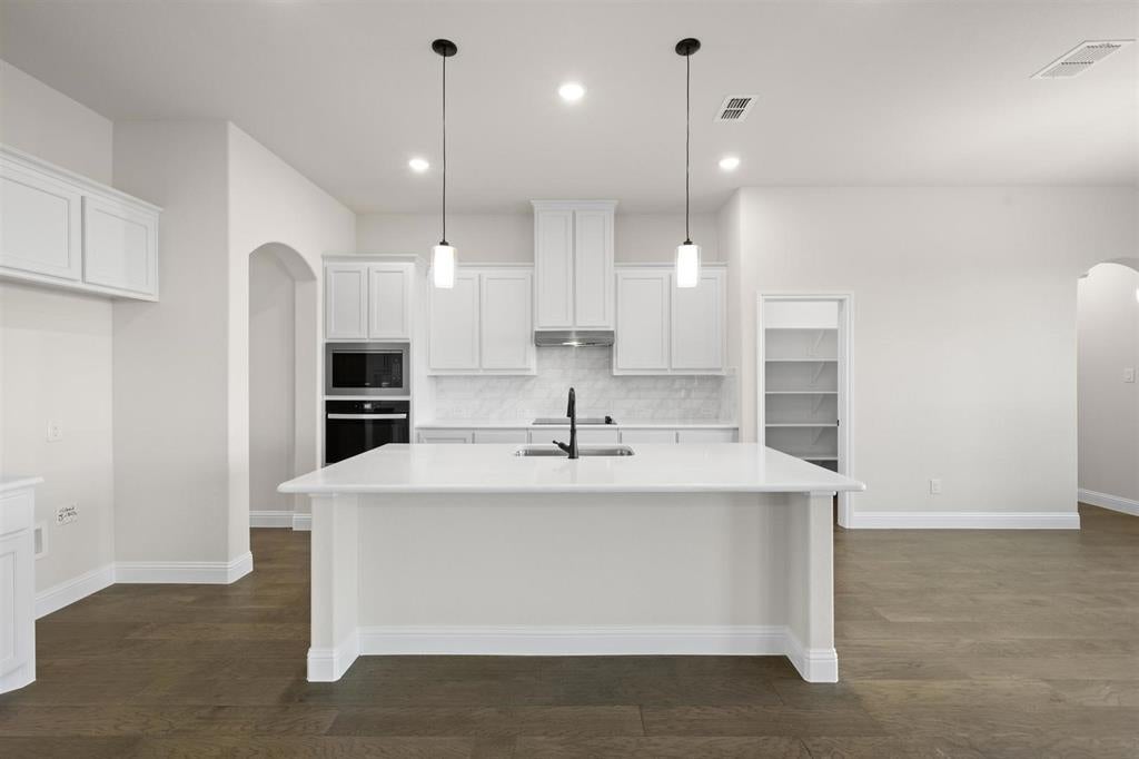 833 Condor St, Joshua, TX 76028 photo