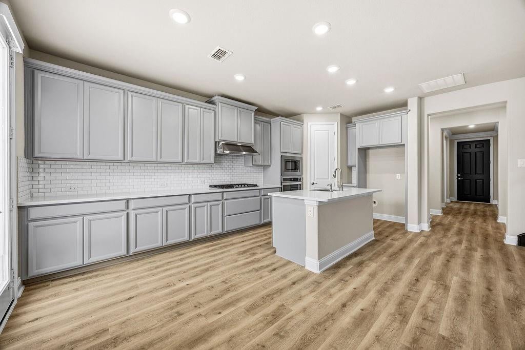 3524 Hathaway Ct, Irving, TX 75062 photo