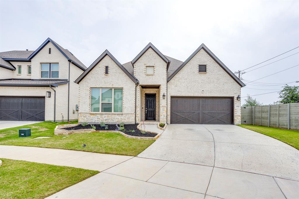 1704 Friendship Ln, Argyle, TX 76226