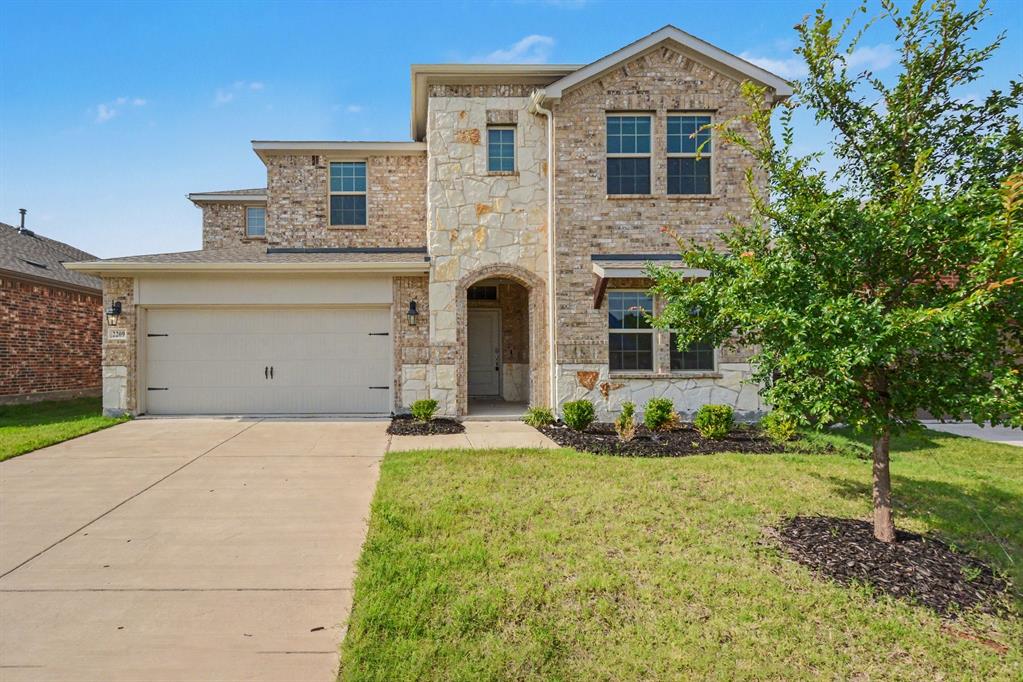 2209 Sue Ellen St, Anna, TX 75409