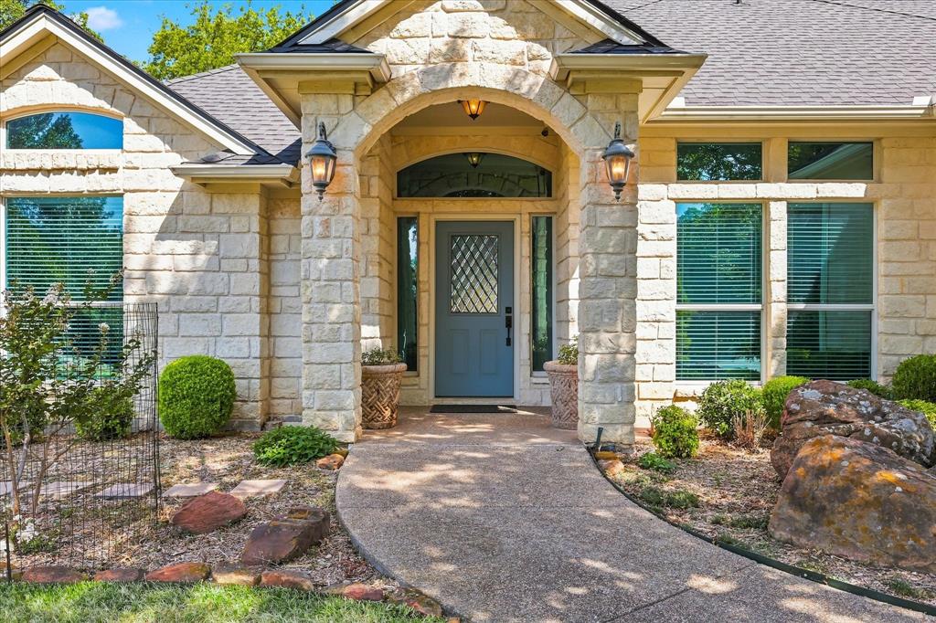 144 Saddle Brook Dr, Hudson Oaks, TX 76087 photo