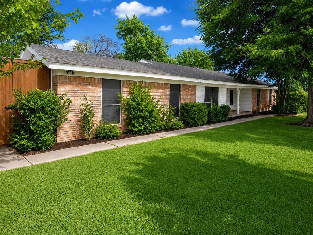 200 Hart Rd, Little Elm, TX 75068 photo