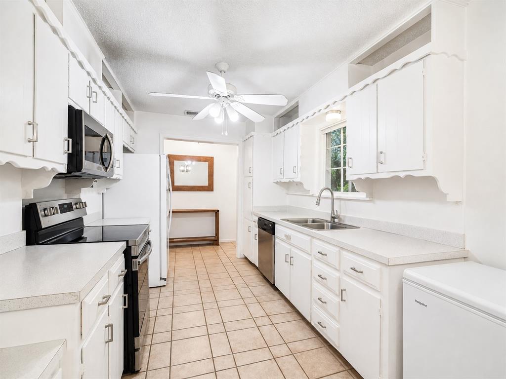 200 Hart Rd, Little Elm, TX 75068 photo