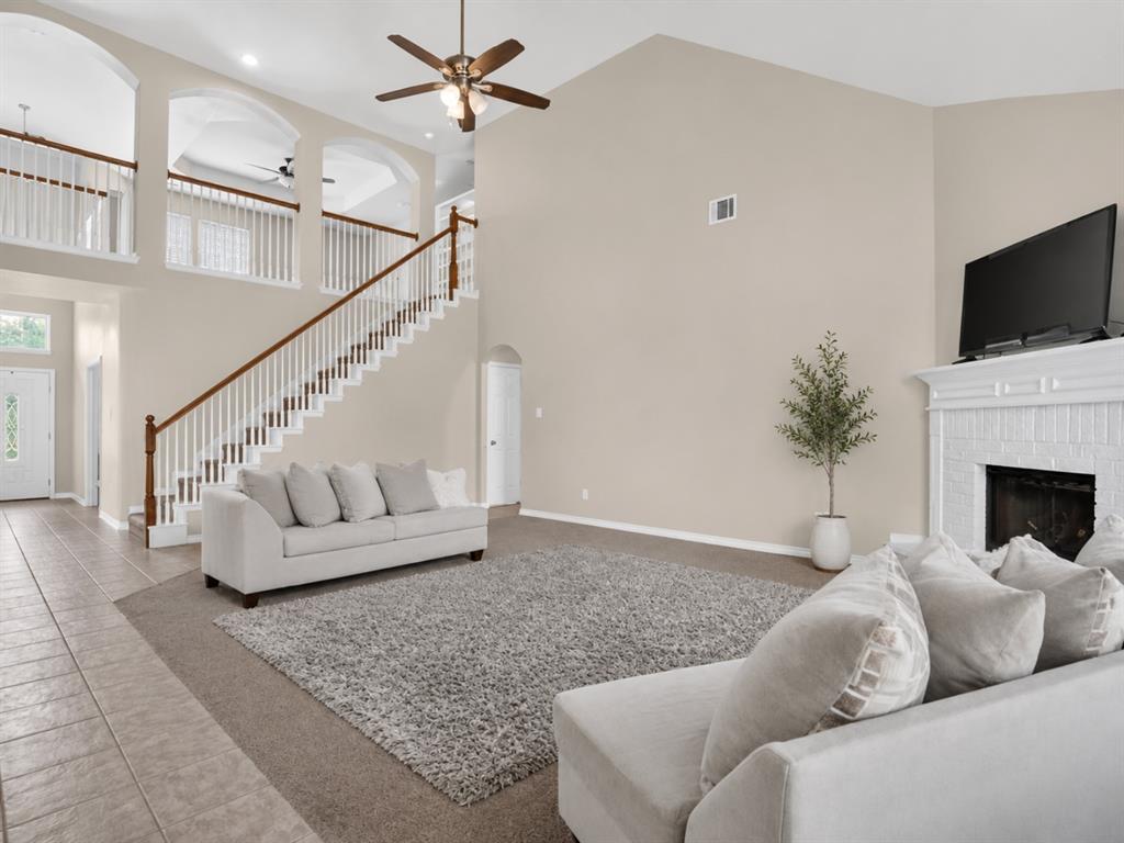 7724 Brook Meadow Ln, Fort Worth, TX 76133 photo