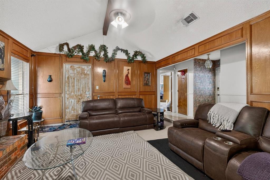 6403 Running Creek Dr, Arlington, TX 76001 photo