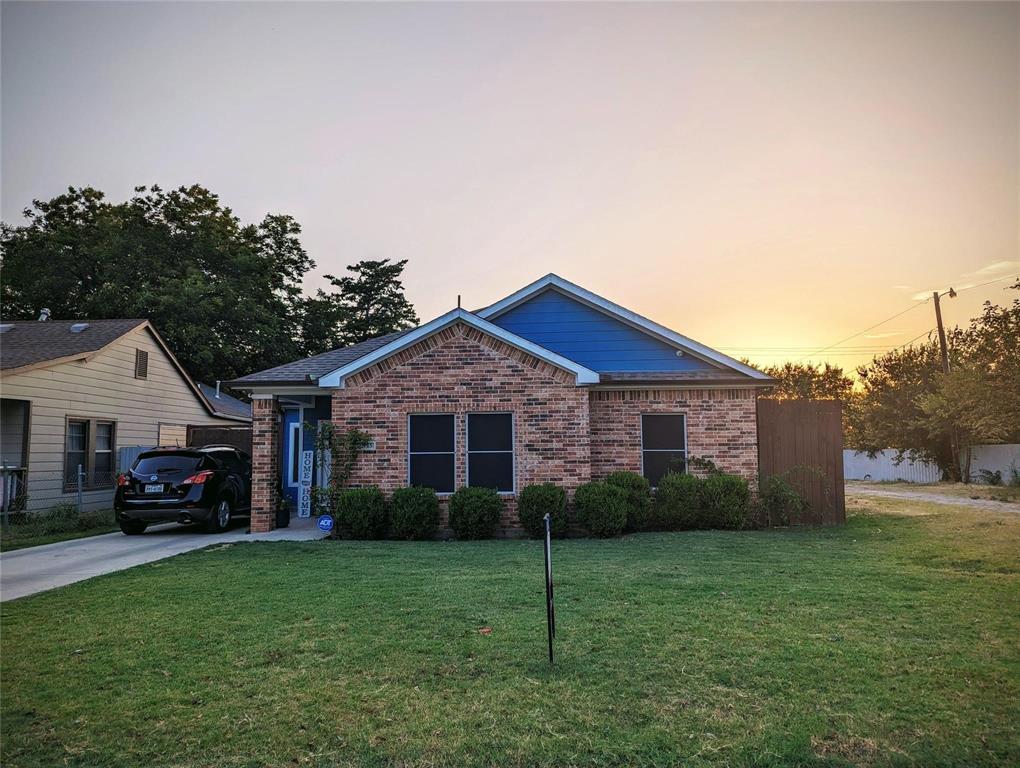 2715 Britton Ave, Dallas, TX 75216