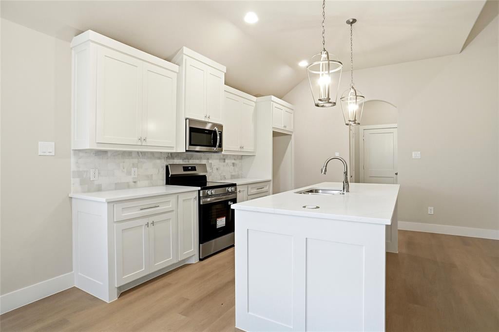 133 Joel St, Springtown, TX 76082 photo
