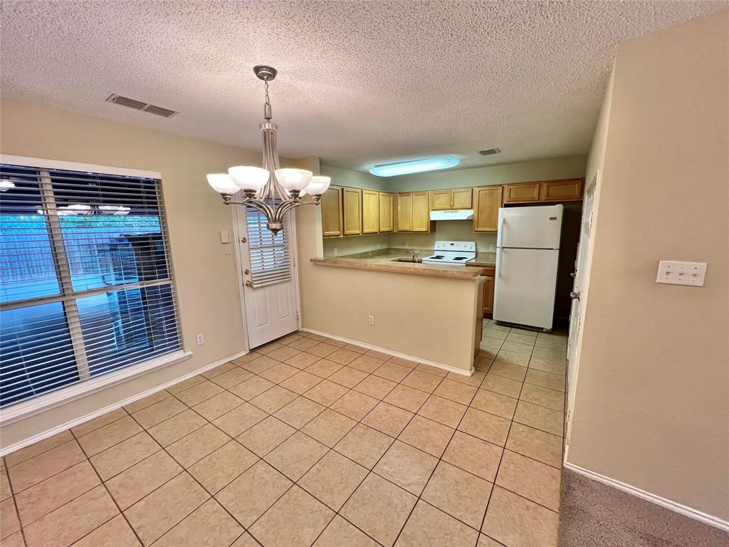 5752 Giddyup Ln, Fort Worth, TX 76179 photo