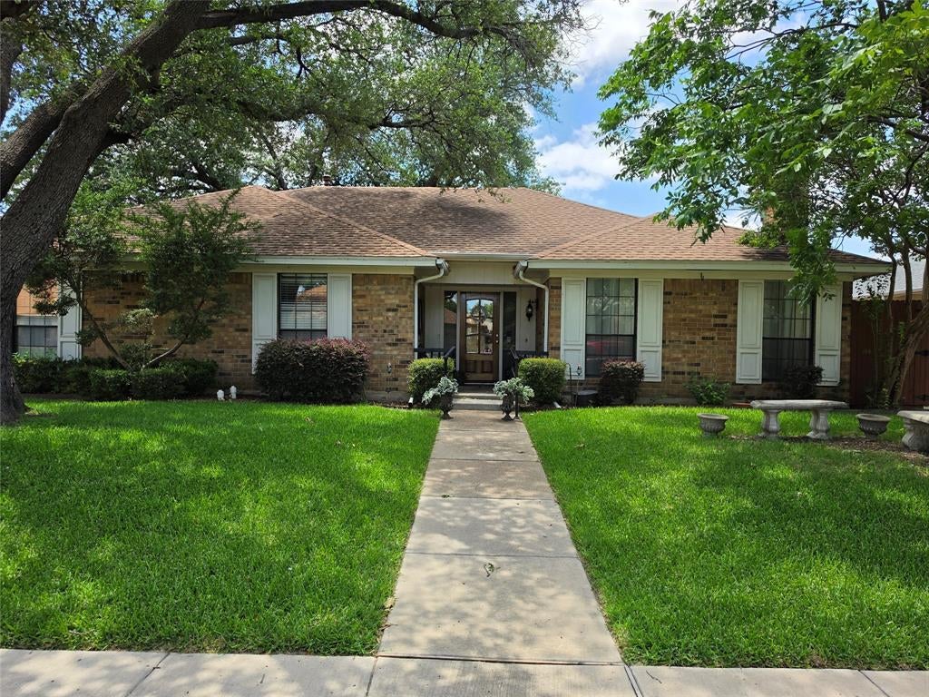 2128 El Dorado Way, Carrollton, TX 75006