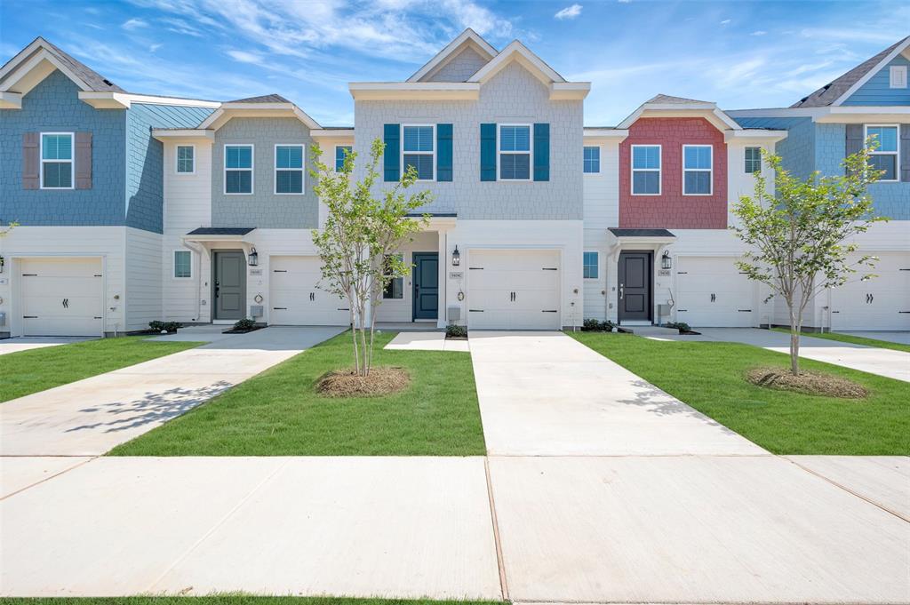 9404 Mill St, Providence Village, TX 76227