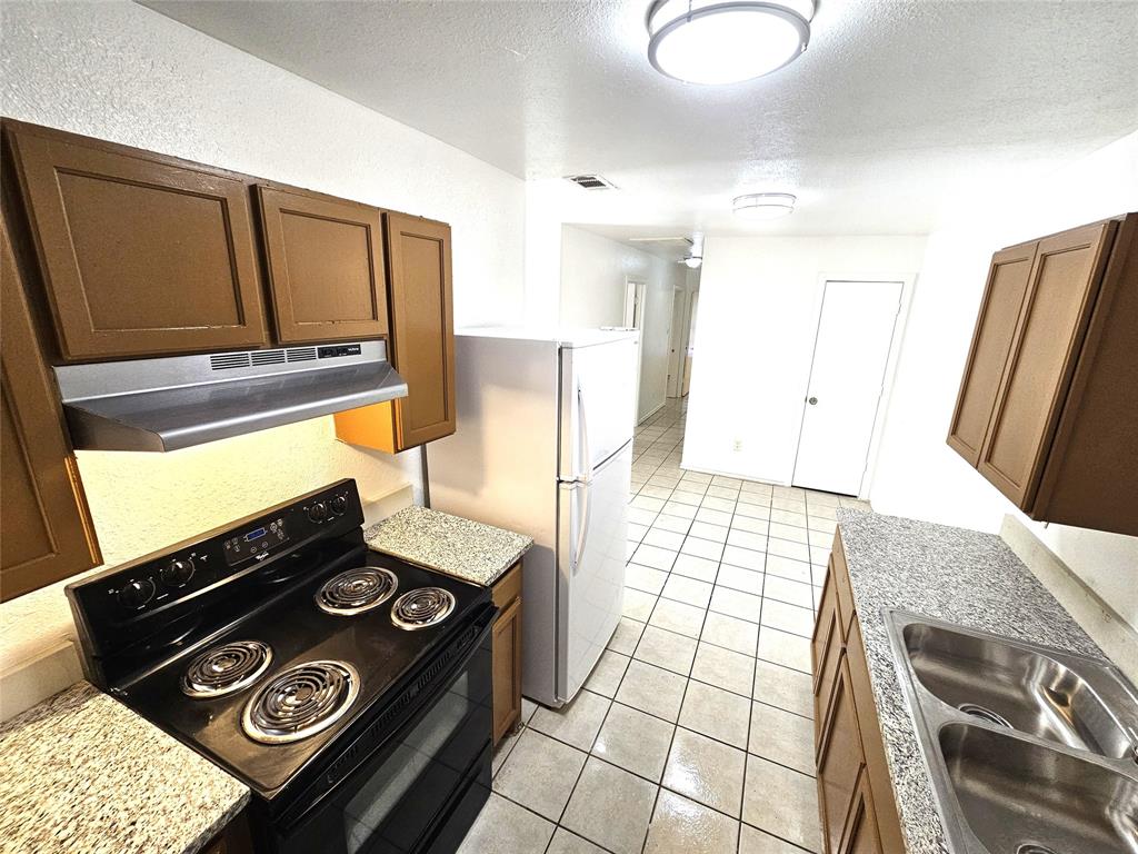 2837 And 2839 Ave #J, Fort Worth, TX 76105 photo