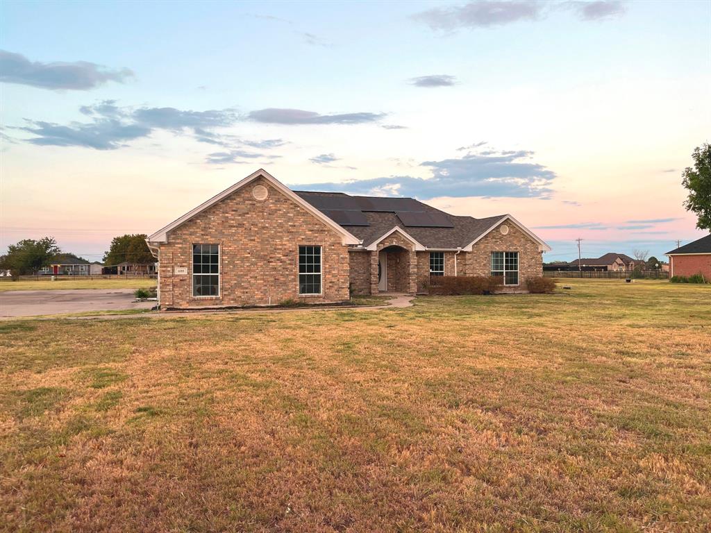 1085 E Alamosa Dr, Talty, TX 75160 photo
