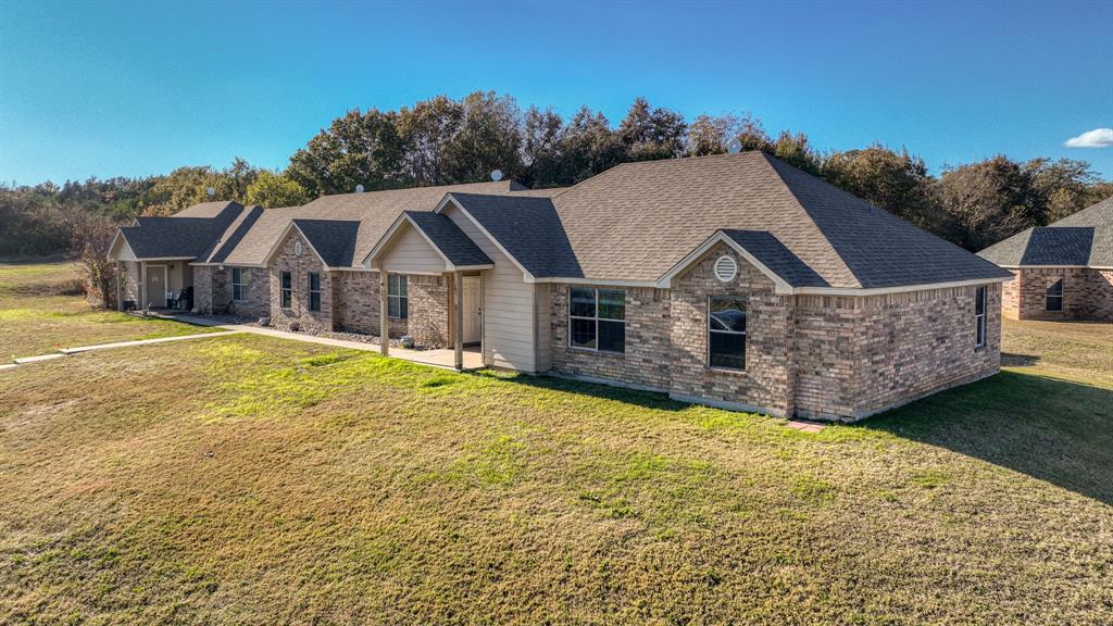 141 Lindas Creek Ln, Weatherford, TX 76088 photo