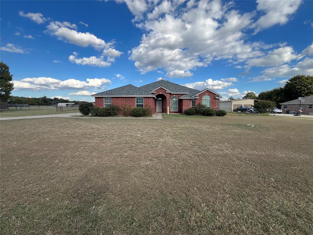 104 Cinnamon Ct, Weatherford, TX 76088 photo