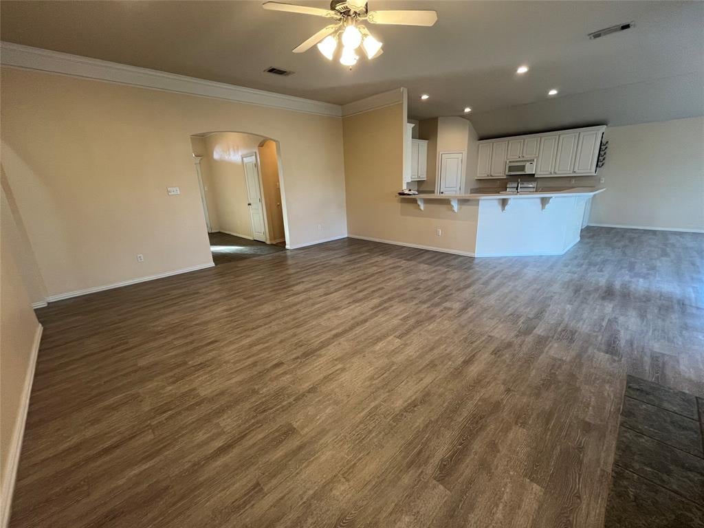 104 Cinnamon Ct, Weatherford, TX 76088 photo