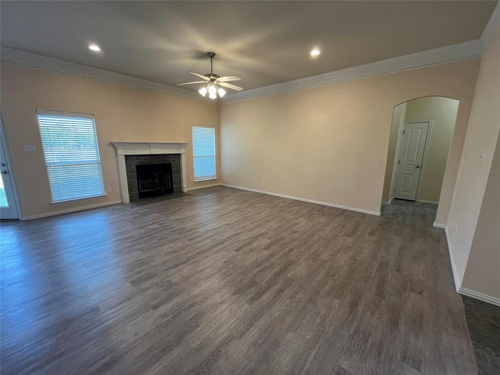 104 Cinnamon Ct, Weatherford, TX 76088 photo